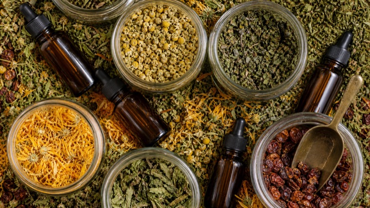 Dried herbs & tinctures